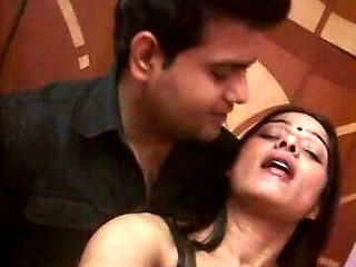 Mumbai client kissing video