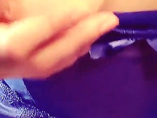 MILF Ginnagg Masturbating