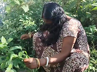Desi Bhabhi in Jungle