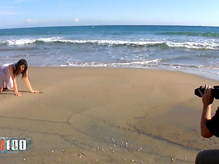 Sexy Video: Jessica Bitch Beach Shoot