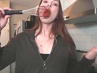 Stepmom Is A MILF - Cooking and homemade POV fucking