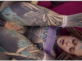 Alt Babe Bends Over And Takes It All Toys, Dick, And Machine Claiming Her Ass With Lily Lu