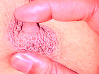 Desi bhabi show her big tits