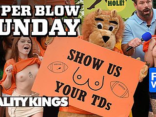 Gambling Gi Joey - natural tits xxx - RK Prime