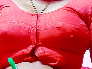 Boss gets sex with his sexy employee in home