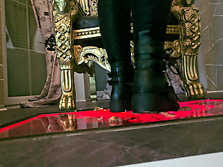 Monika Schmidt Burger Crushing Giantess Spitting Boot Worship