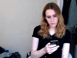 Hot amateur webcam teen masturbates for their fans