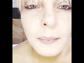 Tinder Date Is Shrunk to Be My Sex Toys