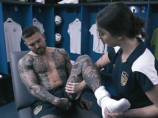 Zaawaadi Blows Juan Lucho in Steamy Locker Room