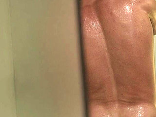 Burning Boundaries 5: Lara's After Shower Handjob on Mike, Stepdaughter Watches