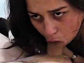 Bisexual Argentina Eats a Customer Without a Condob