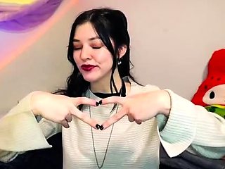 Cute amateur brunette naughty in solo jerking show on camera