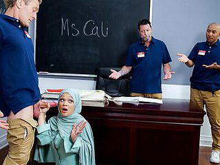 Exquisite Kiki Cali - curvy dirt - Hijab Hookup