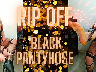 (117) Rip Black Pantyhose