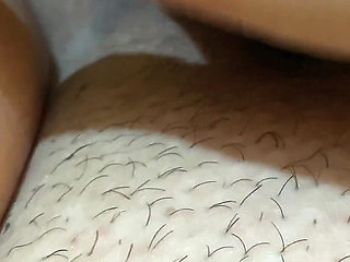 I Woke up Hot and I Didn't Hold Back the Urge and I Ended up Masturbating Very Well Until I Reached Orgasm