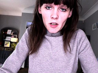 Teen Cute Italian Brunette Solo At