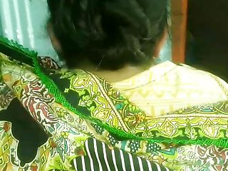 Stepson had sex with his old stepmother while she was washing clothes, desi sex hot stepmother and stepson xxx video
