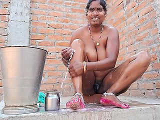 Indian Aunty Bathing And Fingering Her Pussy