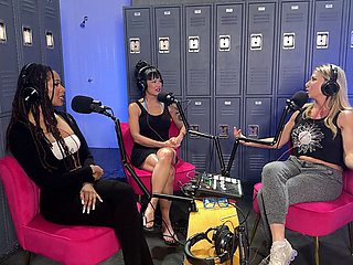 Ravishing Ariel X and Cali Sweets - pornstar sex - Evolved Fights Lez