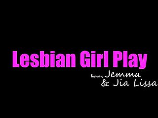 Lesbian Girl Play - S17:E6