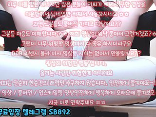 트위터 다니 eu 존나 야하게 생김 ㅋㅋ 풀버전은 텔레그램 SB892 온리팬스 트위터 한국 최신 국산 성인방 야동방 빨간방 Korea