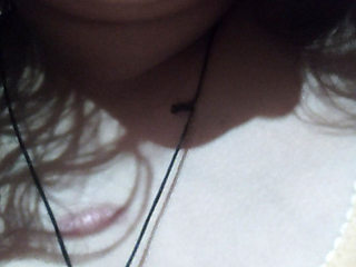 Desi bhabhi ki chut ki khujli mitayega kon?? Telegram me msg karo