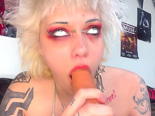 Lipstick Kisses and Blowjob Red Black Lips Deepthroat Sloppy