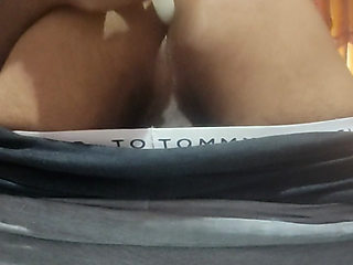 White big butt bottom takes 9 inch BBC ,