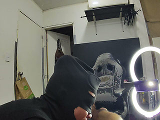 Throat Champ Black Mask 3