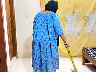 Hot Muslim Big Ass Maid