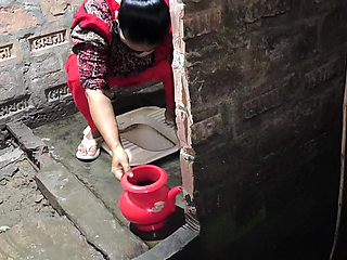 My aunty was sitting in the bathroom and I hugged her and started fucking her in the ass.