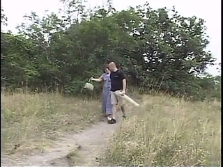 Outside milf fucking in dogging position (Full original movie)
