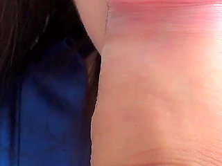 Close up: Cum Twice in Step Sister's Mouth While She Gives Me the Best Blowjob