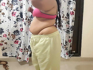 indian desi bhabhi getting horny for her sex night