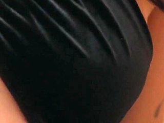 Carollina Cherry Masturbates in the Toilet