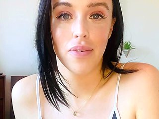 Amateur Webcam Teen Masturbates And Teases