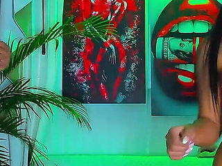 Masturbation with Intertwined Legs: Pussies Rubbing Without Penetrating - Gentle Tribbing