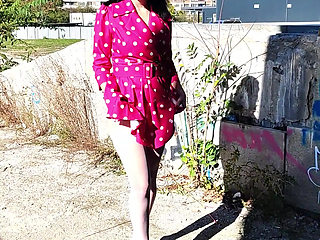 Slave Tih Paw and Suck Deep