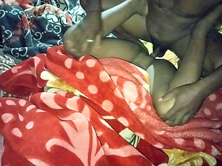 Desi Sheving Pussy and Sex