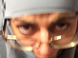 Close up Blowjob with Glasses Mia Niqab