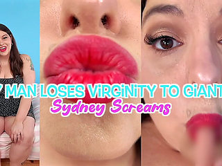 Tiny Man Loses Virginity to Giantess