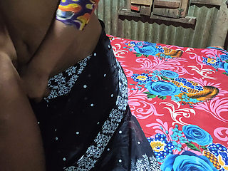 Hot Bangladeshi Couple Homemade Sex Recorded on Phone