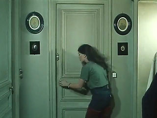 Torn Panties, Residents with Buttocks Down (1980)