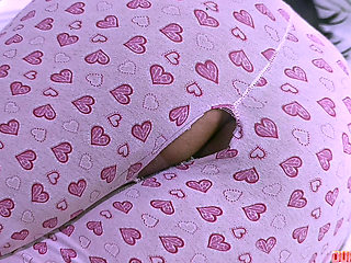 I didn't have another pajamas stepbrother Why are you penetrating me? Don't come inside!