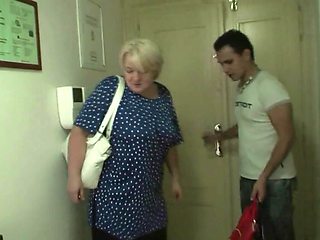 Old blondie is going to fuck silly with a horny dude