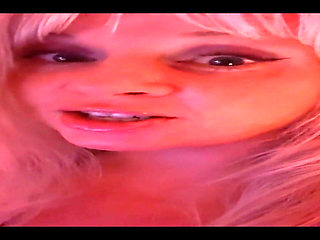 Shots of Ice Cream Getting Wild Lol Mp4