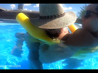 Nine Months Preganant Pool Sex