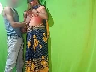 Special Desi village Indian new marriage first time Holi devar aur bhabhi saree removing finger and doggy style hindi au