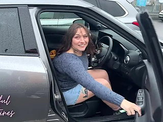 Creampie Cheating Mature Milf Wife as She Takes a Call from Her Husband