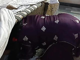 Desi Stepmom Gets Stuck While Sweeping Under the Bed When Stepson Fucks her and Cum out her Big Ass - Family Sex